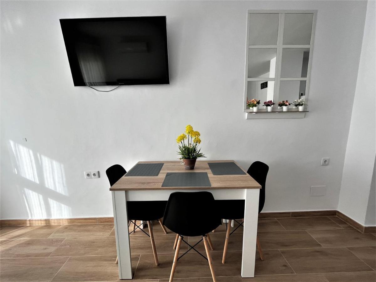 Ver7 - Estudio, Wifi, Fire Stick Amazon, Terraza, Vistas Al Mar, Piscina Torremolinos Exterior photo